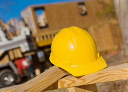 Житель столицы не выдержал жары и умер на рабочем месте