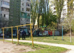 На Чеканах экс-глава Криулянского района попытался спрыгнуть с балкона, увидев офицеров НАЦ