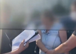 Уроженка Фалешт шантажировала и угрожала расправой своей знакомой из Бельц  