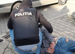 Успешная спецоперация закончилась задержанием крупной банды наркоторговцев на севере Молдовы