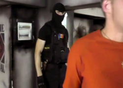 Задержание наркоманов в секторе Чеканы показали на видео 