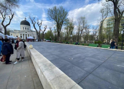 В центре Кишинева запускают два отреставрированных фонтана