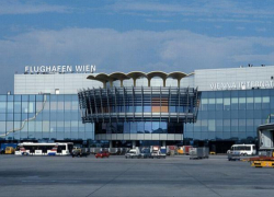 Канду, Попов, Кульминский и Мунтяну замечены вместе в аэропорту Вены