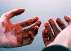 В Хынчештах психически больная дочь убила своего отца