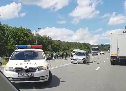 Два человека пострадали в столкновении трех автомобилей в Оргеевском районе