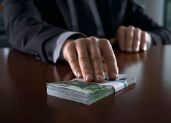 Молдавский бизнесмен попытался откупиться от наказания 20 тысячами евро 