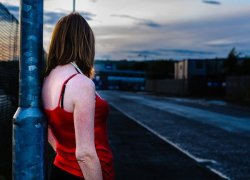 Гражданку Молдовы будут судить в Румынии за сутенерство и торговлю людьми