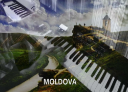 Музыкант сыграл на пианино слово "Молдова" по нотам