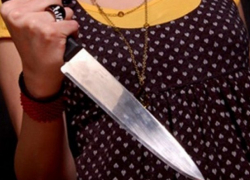 Ударом ножа обернулись для бельчанина супружеские объятия 