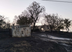 Крупный пожар в Каушанах: Пожарные боролись с огнем 11 часов