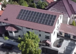 Как выглядит дом на 650 кв. метров семейства Кырнац: 15 спален и столько же ванных комнат