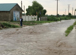 Короткий летний дождь затопил Страшенский район и оставил без света три села