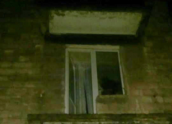 Смертельное падение с балкона совершил в Бельцах мужчина, который нечаянно оперся на разрушенные перила