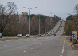Вандалы разрушили недавно восстановленный подземный переход у аэропорта, его открытие откладывается