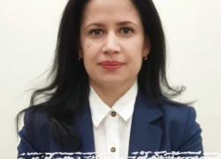 Депутат от АКУМ возмутилась государственным флагом России, вывешенным на здании РЦНК