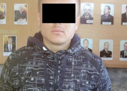 Житель Ставчен рискует сесть на 2 года за кражу пары сережек