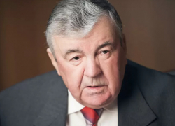 Снегур, Лучинский и Тимофти призывают Санду не закрывать университеты