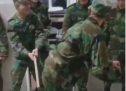 Дубиной по заднице: дикие будни молдавской армии