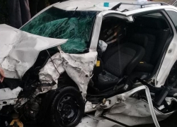 Тройная авария в Кишиневе: мужчину заблокировало в разбитой машине, из BMW вылетел двигатель