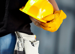 Трагический инцидент на стройке в Кишиневе: сорвавшаяся с крана балка убила рабочего