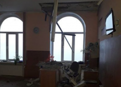 В Бельцах в лицее упал потолок, чудом нет пострадавших