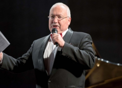 О вони из очистных в Кишиневе заговорили стихами