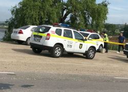 Труп женщины обнаружили в сумке на берегу озера в Гратиештах