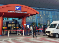 13 пограничников задержаны в Кишиневском аэропорту