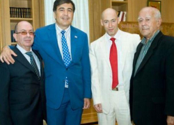 Михаил Саакашвили: Молдову убивает олигархат, в стране останутся одни пенсионеры