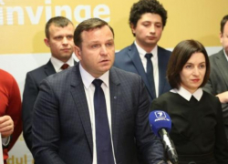 Блок ACUM вновь приглашает социалистов на заседание рабочей группы