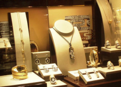 В центре Кишинева обокрали ювелирный магазин 