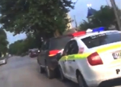 Полицейские на патрульном автомобиле врезались в джип в Бельцах