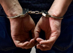 В Штефан-Водэ молодой человек изнасиловал 71-летнюю бабушку