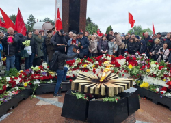 В Кишиневе 30 000 человек прошли Маршем по случаю 80-летия Дня Победы