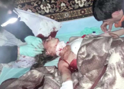 Незамужняя женщина оставила записку матери и перерезала себе горло в столичной квартире