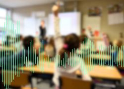 «Ты - г****», «ты не человек», «закрой свой поганый рот»: учительница румынского языка унижала детей одного из русских лицеев Кишинева