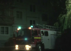 Дом в Бельцах пылал с первого по пятый этажи: эвакуировали сорок семей  