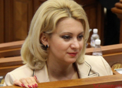 Цыку напомнил Виолетте Иванов, что она бегает по партиям со "стадом овец"