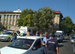 За сутки в Бельцах произошла ссора с поножовщиной и дерзкое ограбление молокозавода