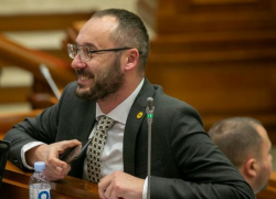 Получил пособий больше, чем депутатская зарплата: декларация о доходах министра юстиции Сергея Литвиненко 