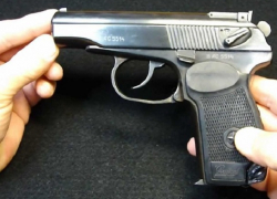 В Страшенах спешащий на помощь отец прострелил голову приятелю сына