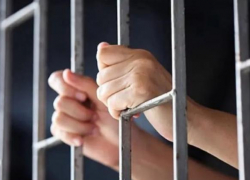 Шантаж интимными фото из тюрьмы: мужчину оштрафовали на 107,5 тысячи леев