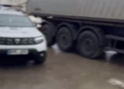 В Молдове контрабандно ввозили старые грузовики под видом новых