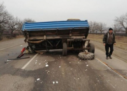 Автобус Кишинёв-Москва врезался в трактор с прицепом в Рышканском районе