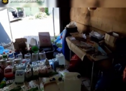 Полиция раскрыла подпольный цех по изготовлению поддельной бытовой химии