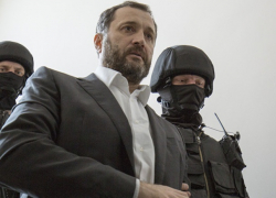 История о сумке: Филат назвал Шора «лжецом»