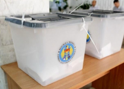 На парламентских выборах впервые в своей жизни проголосуют более 52 тысяч человек 