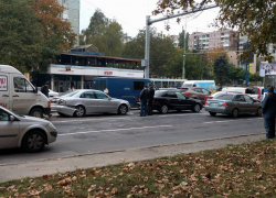 На бульваре Дачия столкнулись сразу пять автомобилей