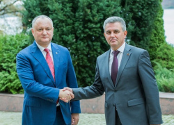«Ситуация требует поддержания постоянного диалога»: Игорь Додон подвел итоги встречи с Вадимом Красносельским 