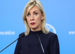 Вы нам о Навальном, мы вам - о братских странах - Захарова де-факто вступилась за Молдову